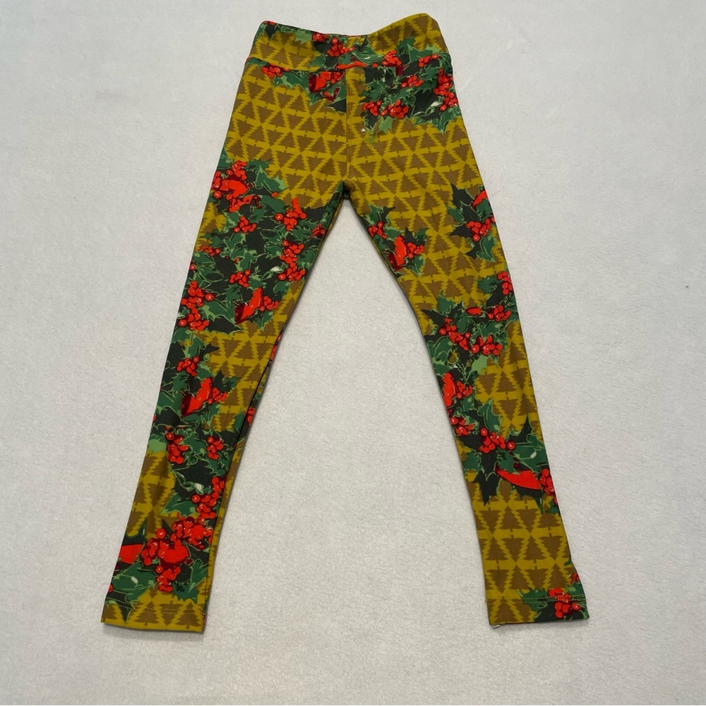 LuLaRoe leggings, Christmas Holly, girl’s s/m, NWOT